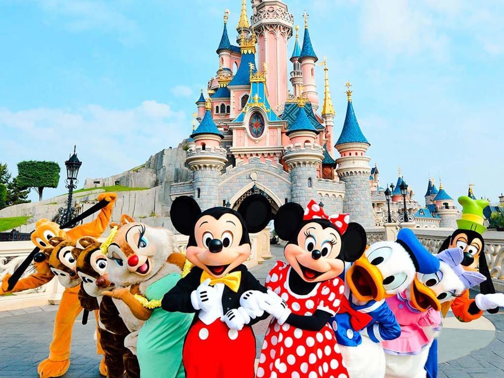 Disney In Two Min Chessy  Exteriör bild